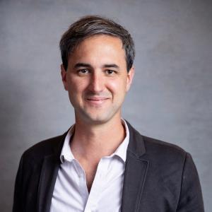 Prof. Peter Tyler